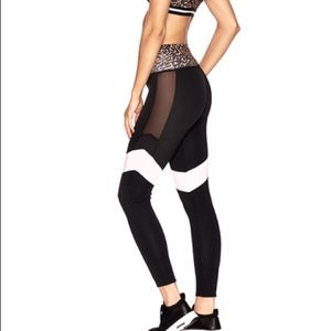 Beach Riot Sport Lacy Legging